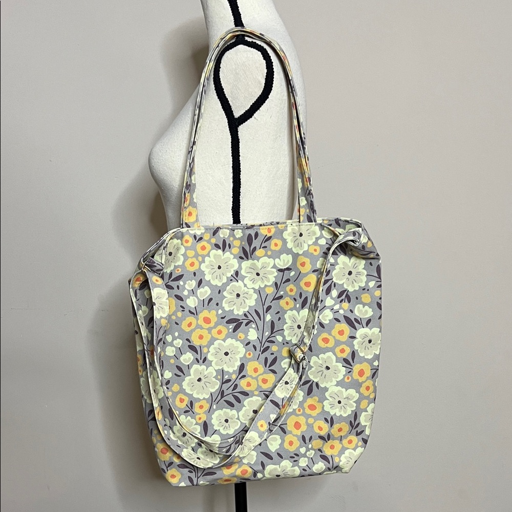 🌻🌼🐝🐥 Floral Canvas Crossbody Tote - Gray & Yellow
